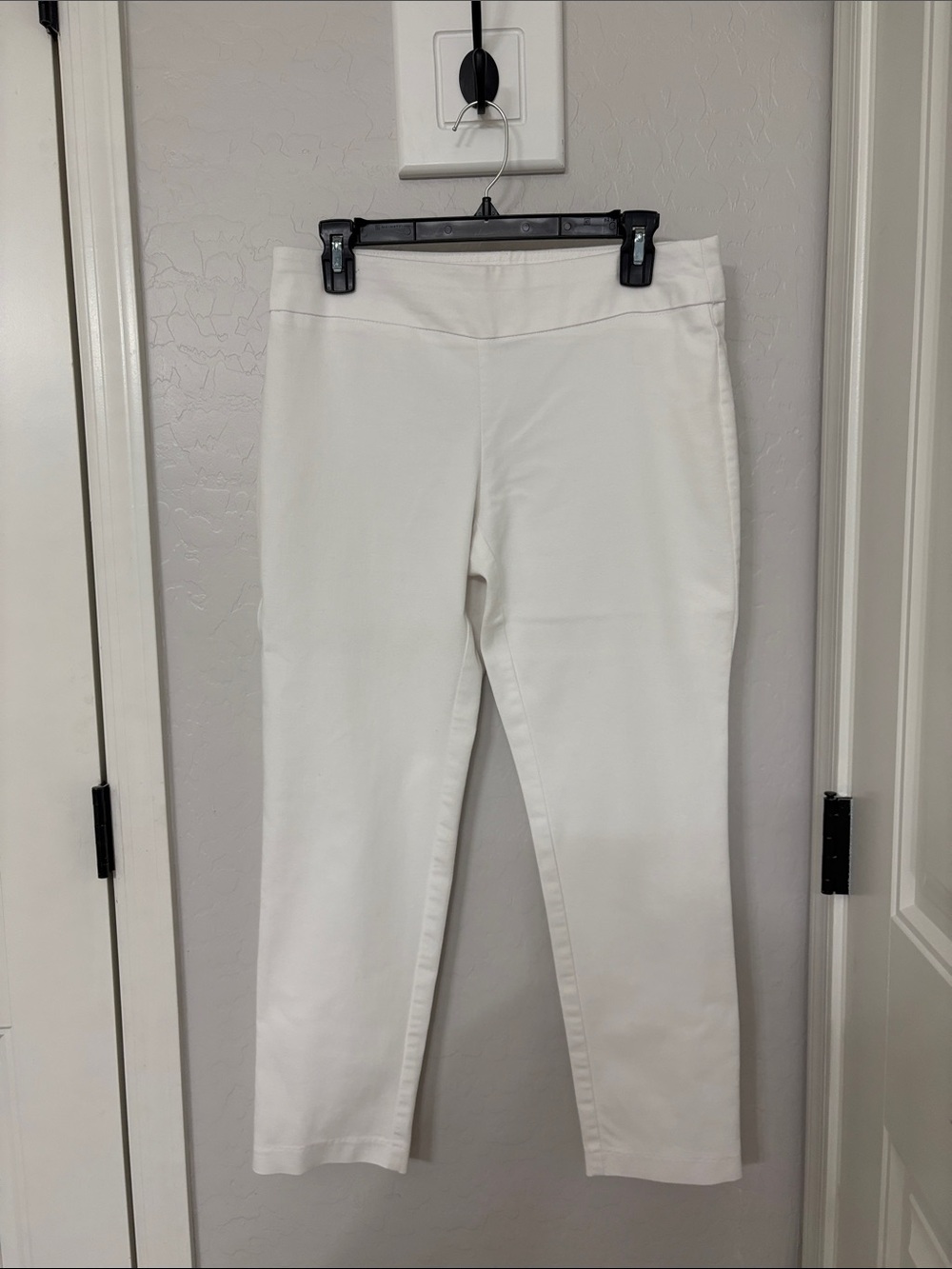 Croft and Barrow Classic White Women's Pull-On Pants